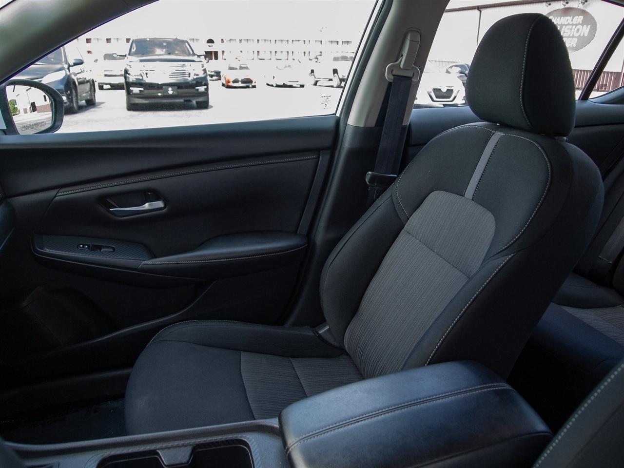 Nissan Sentra SV CVT 2025