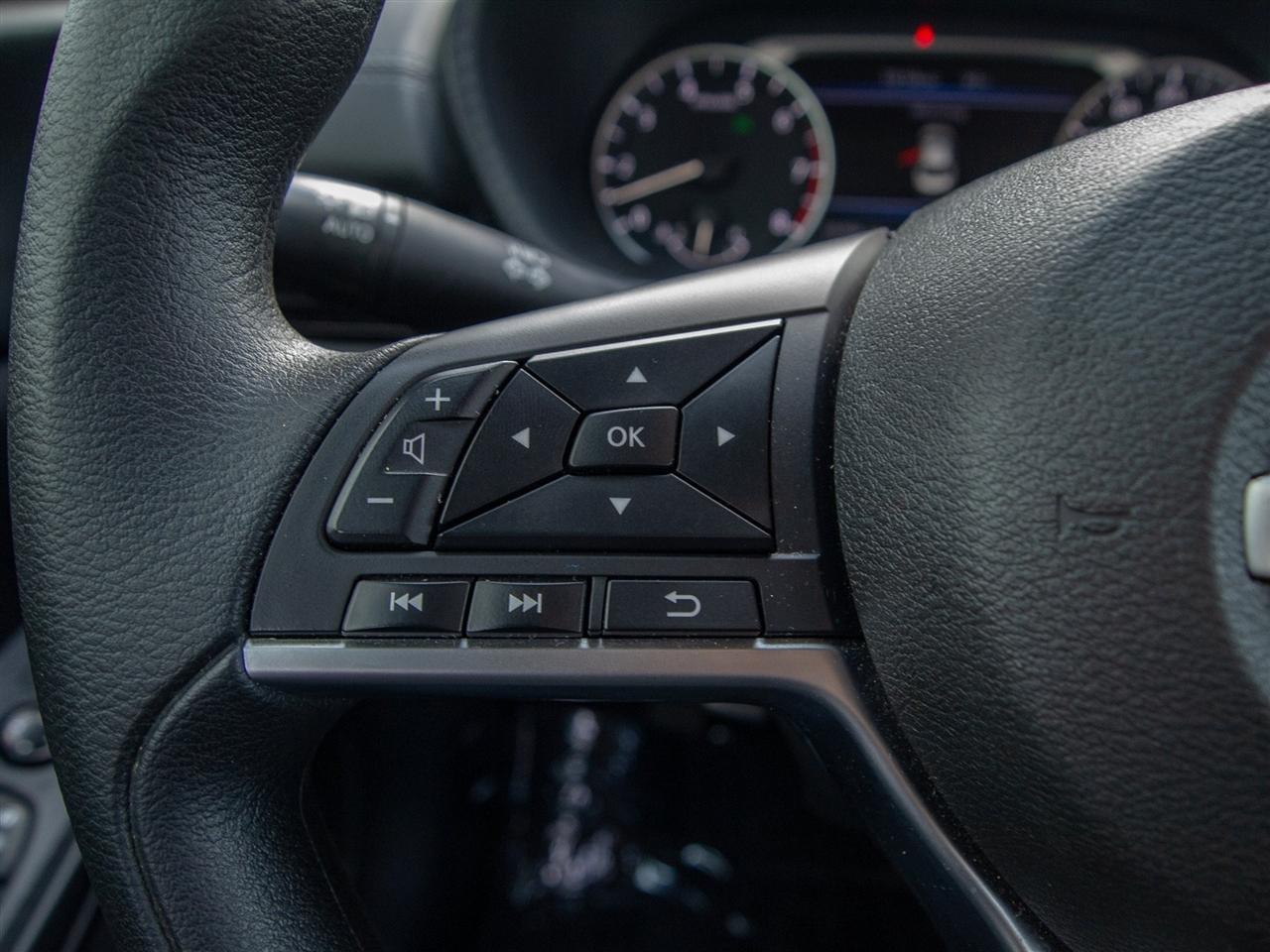 Nissan Sentra SV CVT 2025