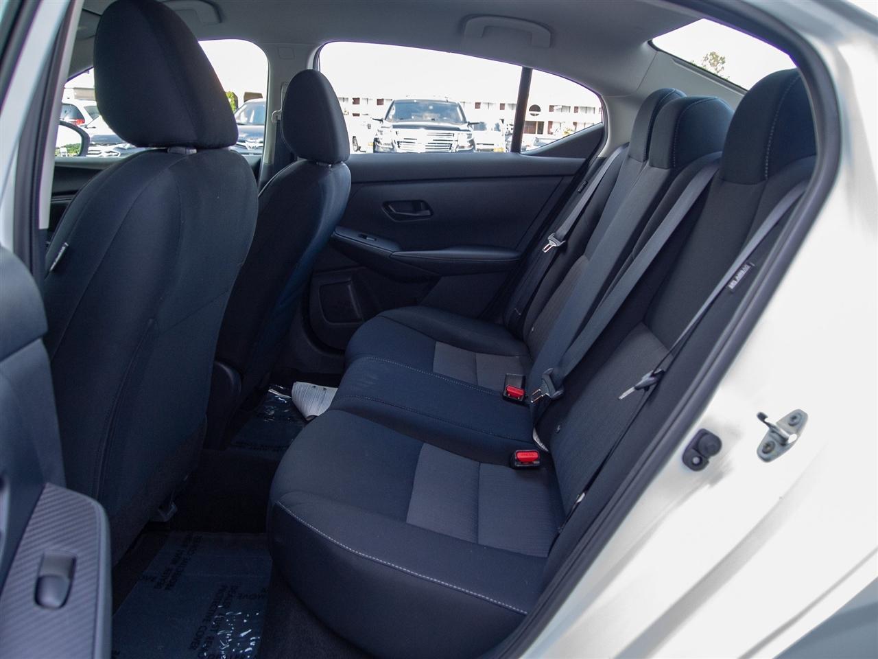 Nissan Sentra SV CVT 2025