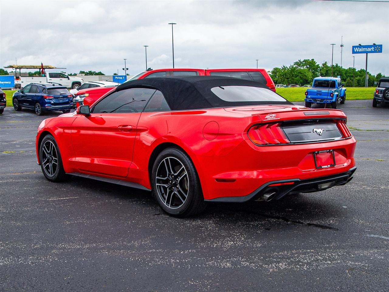 Ford Mustang EcoBoost Convertible 2023