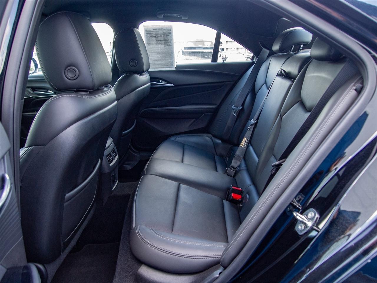 Cadillac CT4 4dr Sdn Premium Luxury 2024