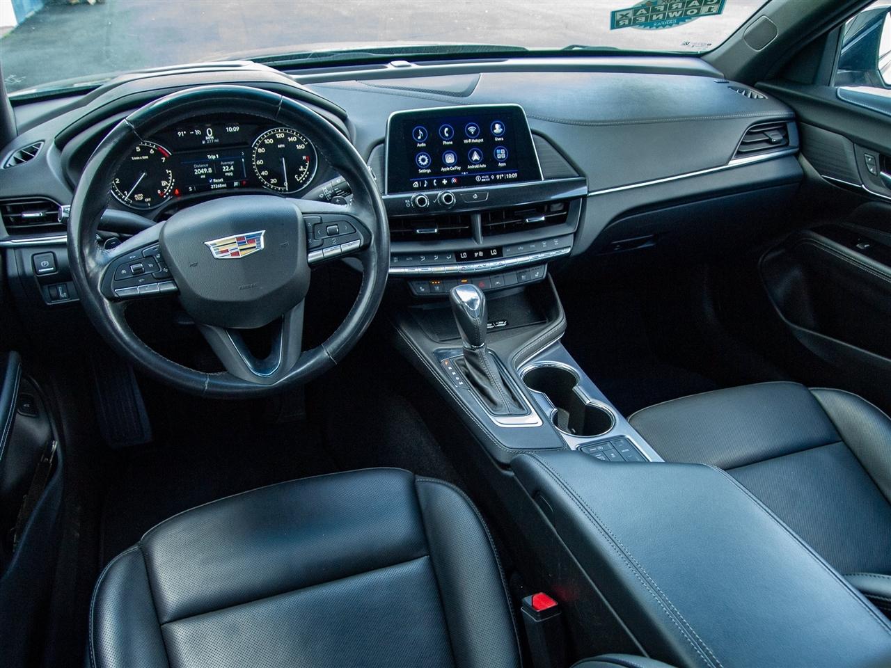 Cadillac CT4 4dr Sdn Premium Luxury 2024