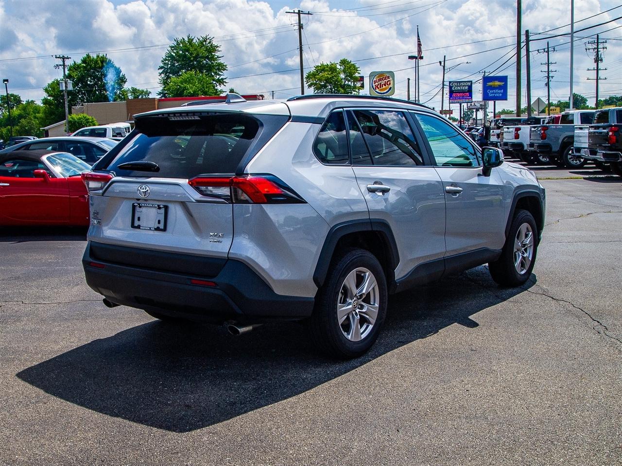Toyota RAV4 XLE AWD (Natl) 2025