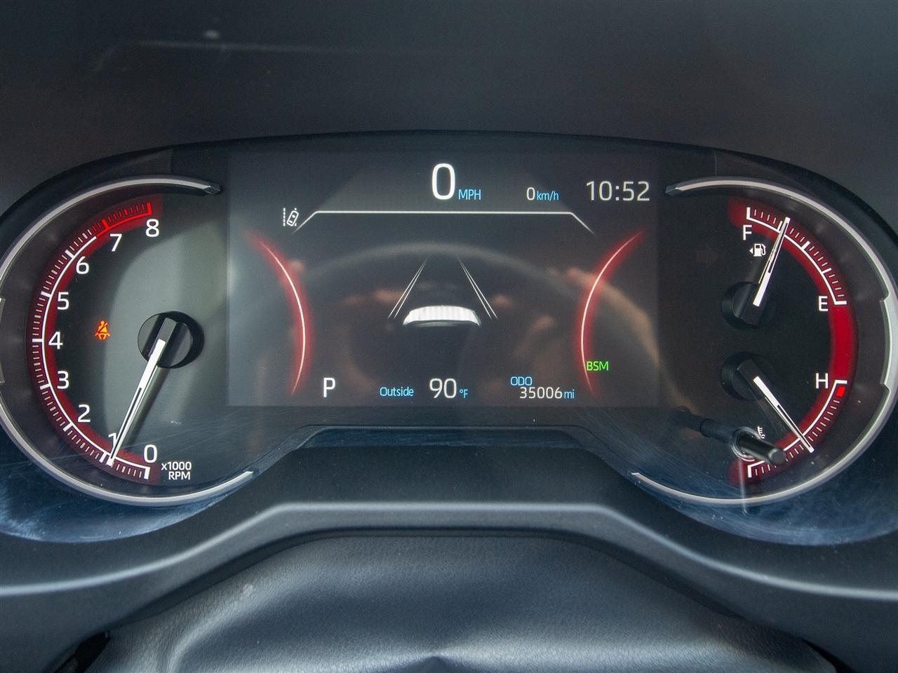 Toyota RAV4 XLE AWD (Natl) 2025