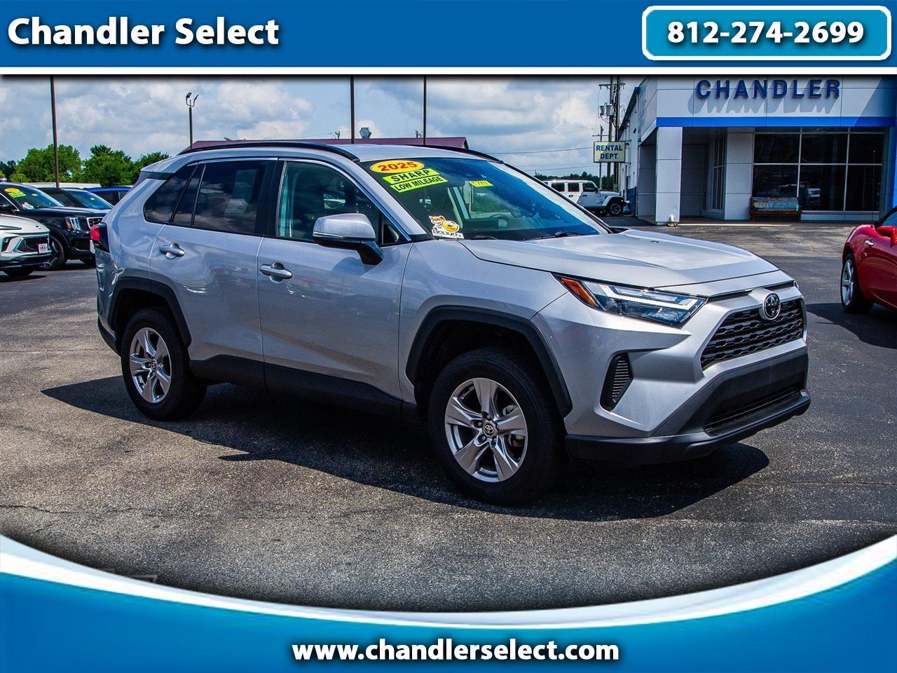 Toyota RAV4 XLE AWD (Natl) 2025
