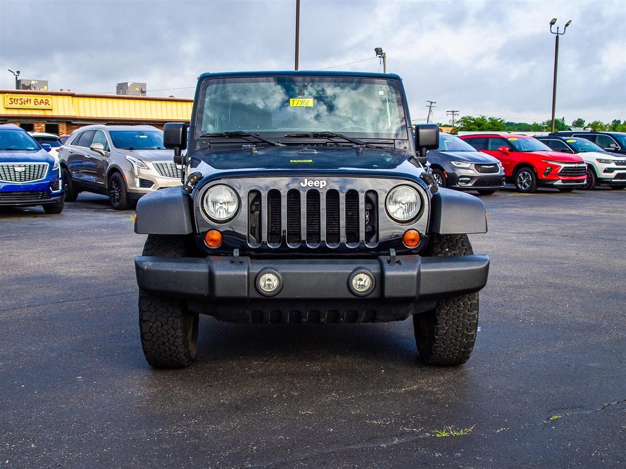 Jeep Wrangler 4WD 2dr Sport 2012