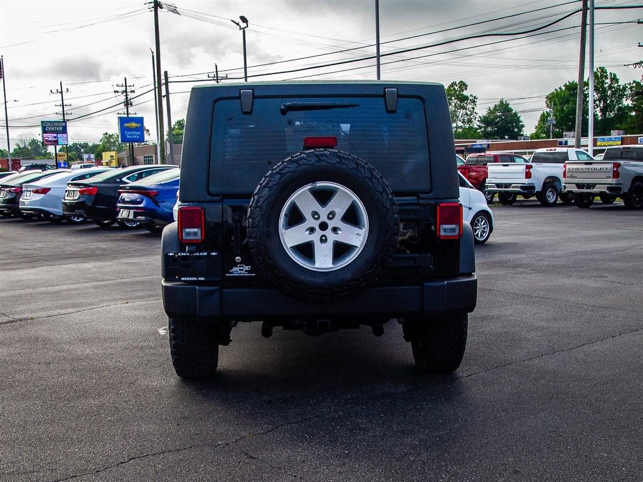 Jeep Wrangler 4WD 2dr Sport 2012