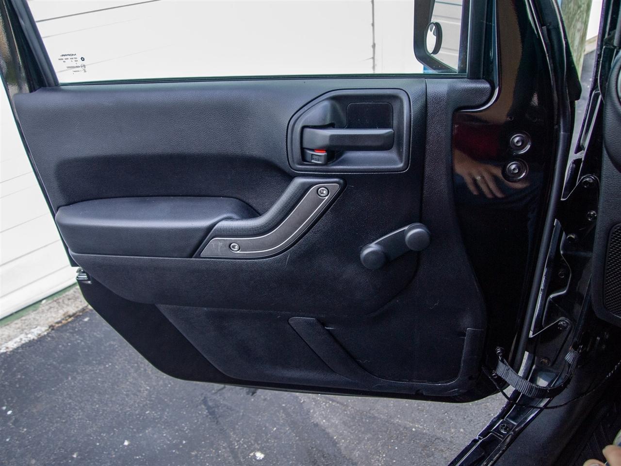 Jeep Wrangler 4WD 2dr Sport 2012