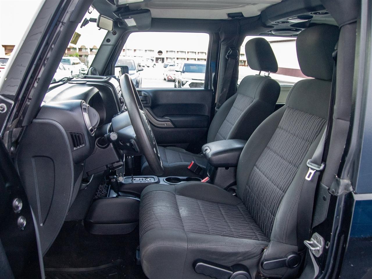 Jeep Wrangler 4WD 2dr Sport 2012