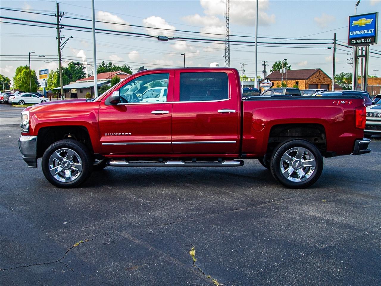 Chevrolet Silverado 1500 4WD Crew Cab 143.5" LTZ w/1LZ 2018