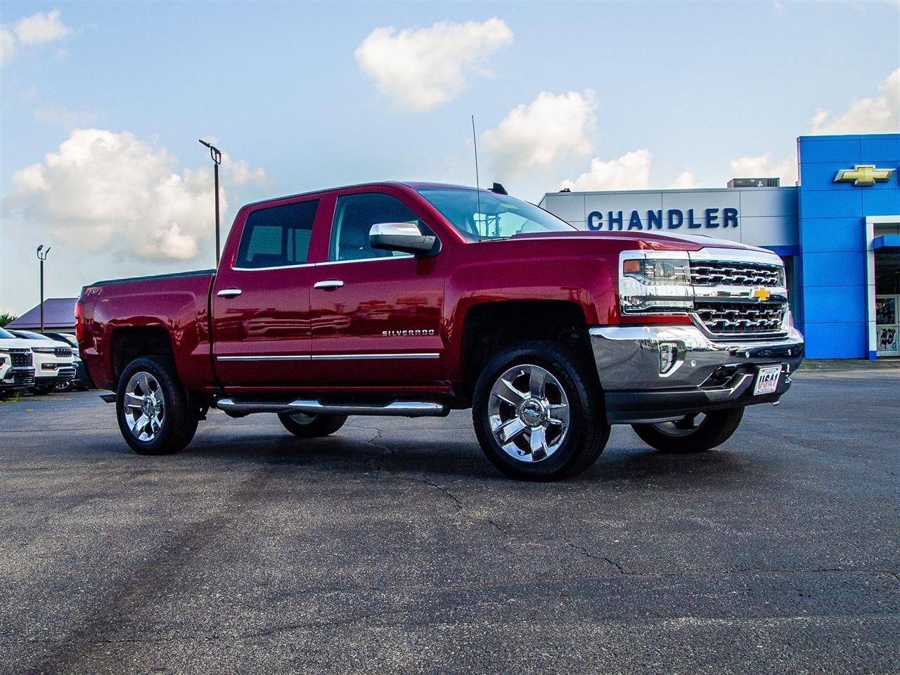 Chevrolet Silverado 1500 4WD Crew Cab 143.5" LTZ w/1LZ 2018