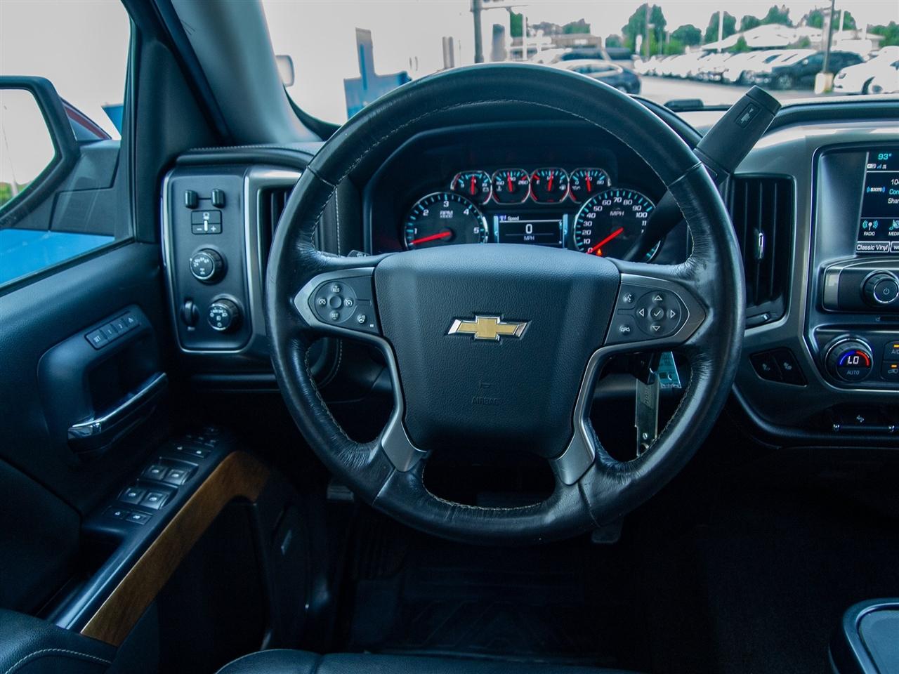 Chevrolet Silverado 1500 4WD Crew Cab 143.5" LTZ w/1LZ 2018