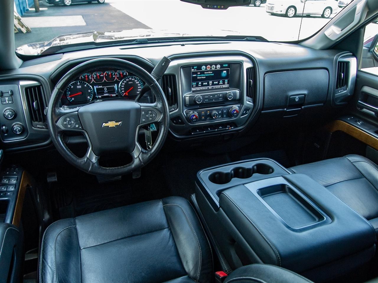 Chevrolet Silverado 1500 4WD Crew Cab 143.5" LTZ w/1LZ 2018