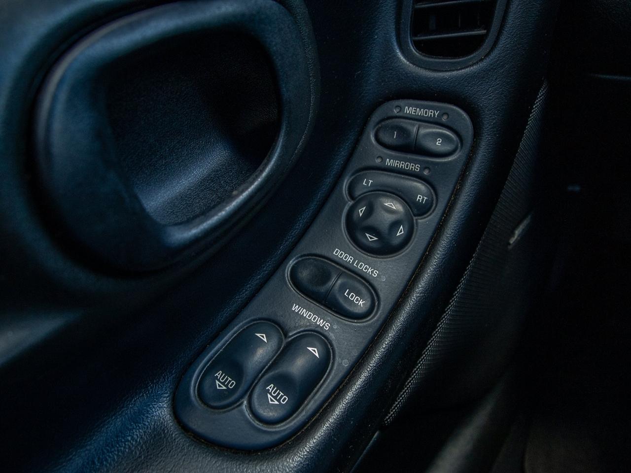 Chevrolet Corvette 2dr Cpe 1998