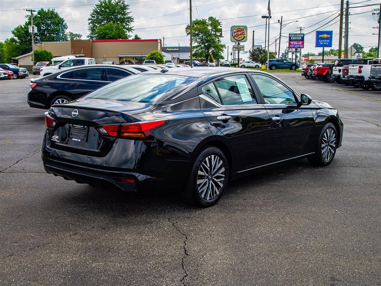 Nissan Altima SV FWD 2025