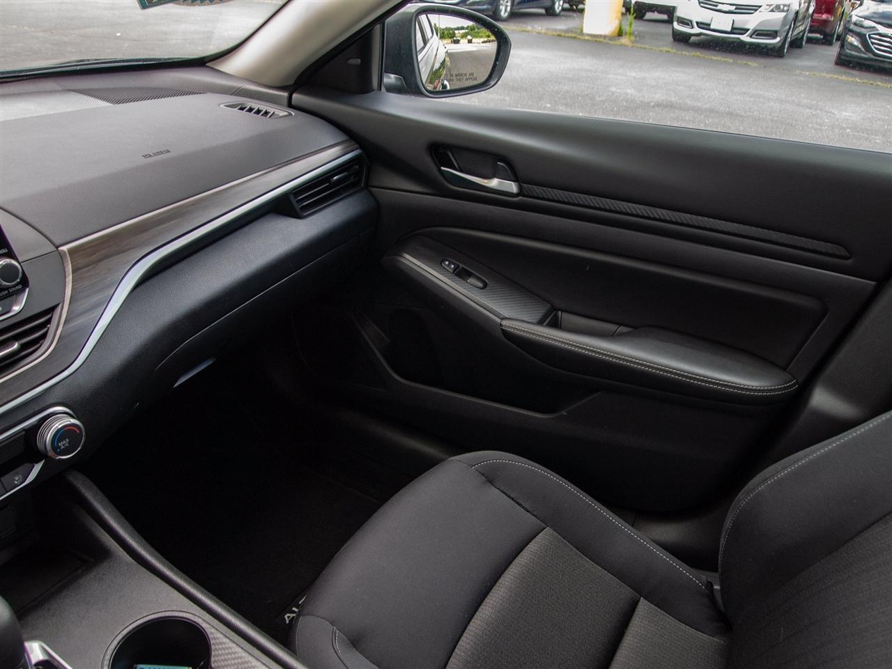 Nissan Altima SV FWD 2025