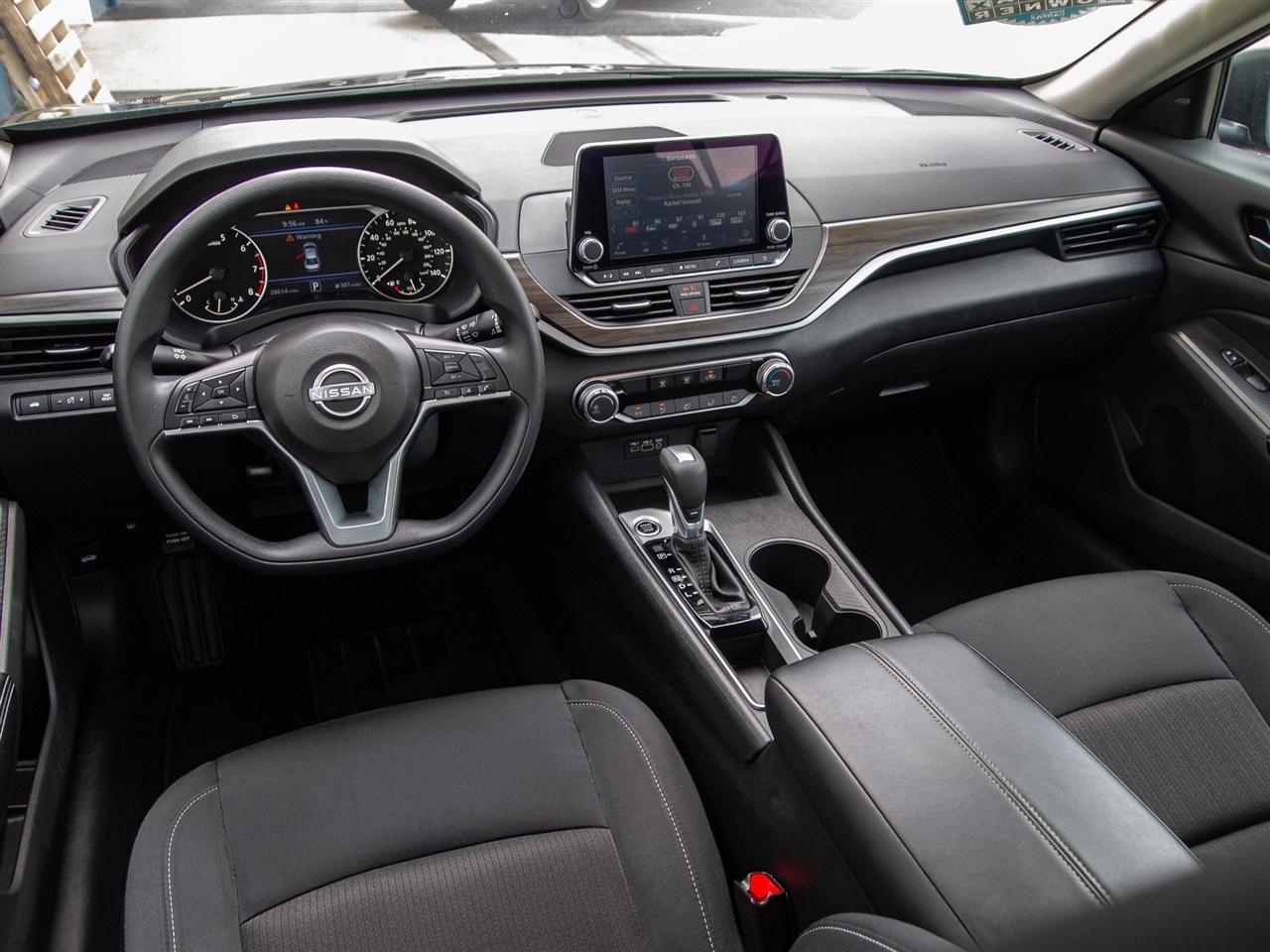 Nissan Altima SV FWD 2025