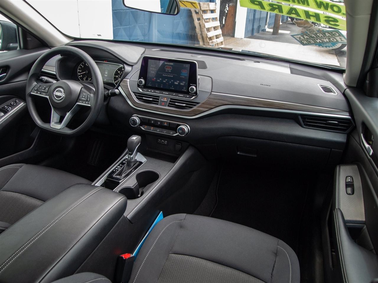 Nissan Altima SV FWD 2025