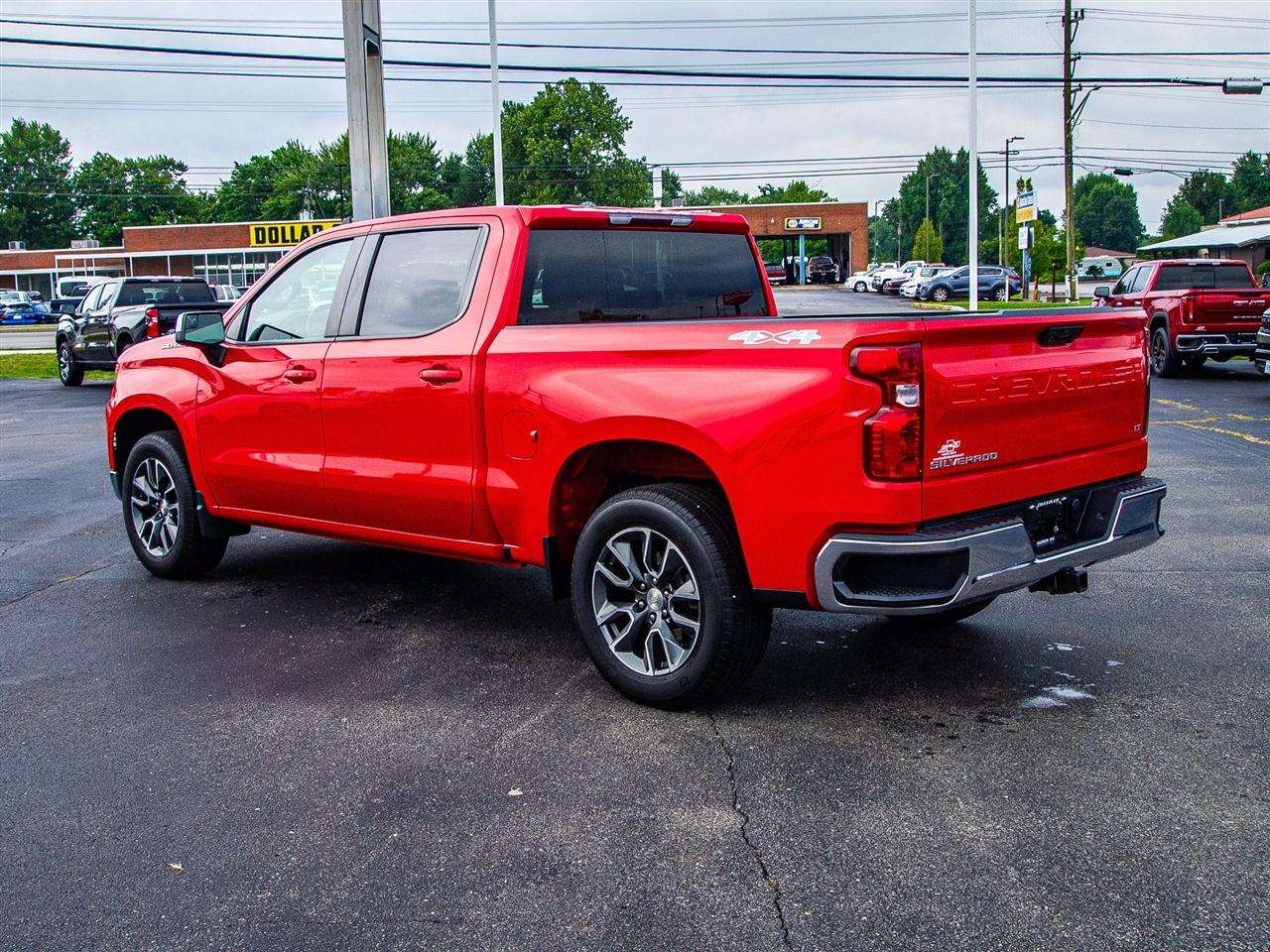 Chevrolet Silverado 1500 4WD Crew Cab 147" LT w/2FL 2023