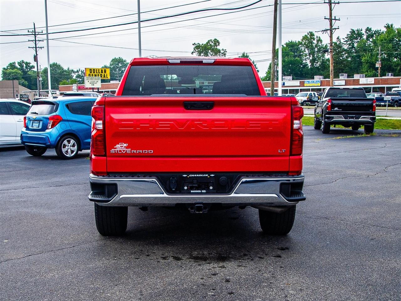 Chevrolet Silverado 1500 4WD Crew Cab 147" LT w/2FL 2023
