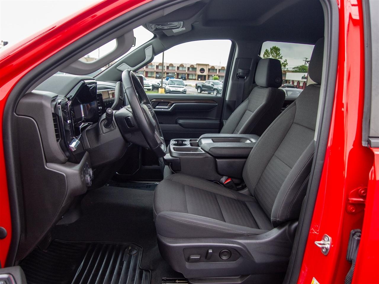 Chevrolet Silverado 1500 4WD Crew Cab 147" LT w/2FL 2023
