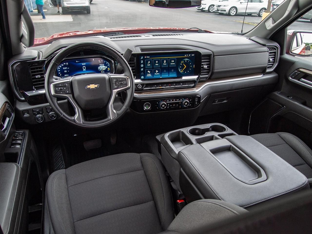 Chevrolet Silverado 1500 4WD Crew Cab 147" LT w/2FL 2023