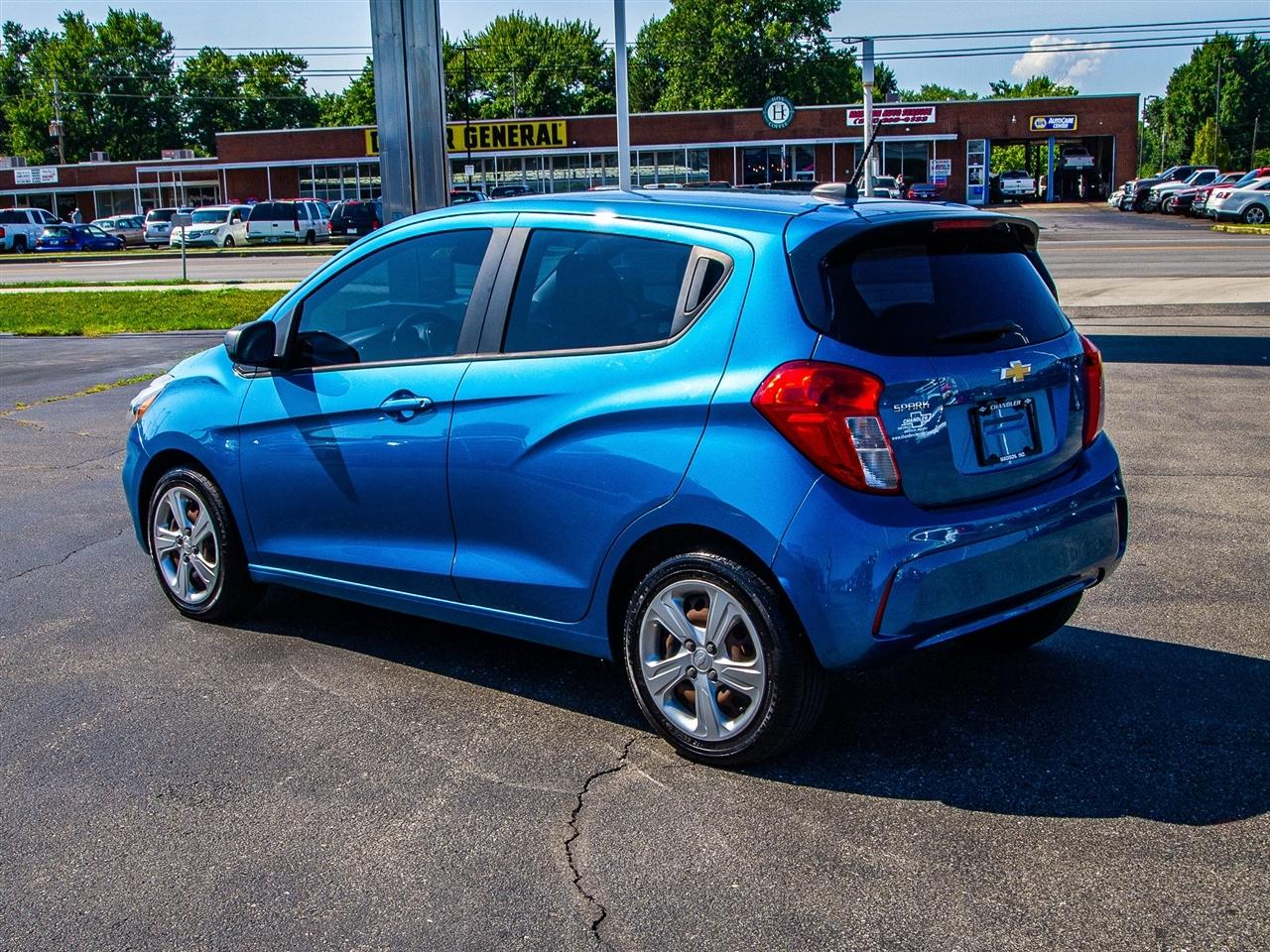 Chevrolet Spark 4dr HB CVT LS 2021