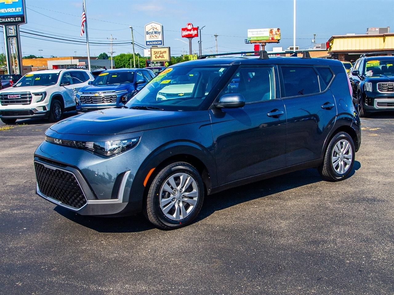 Kia Soul LX FWD 2025
