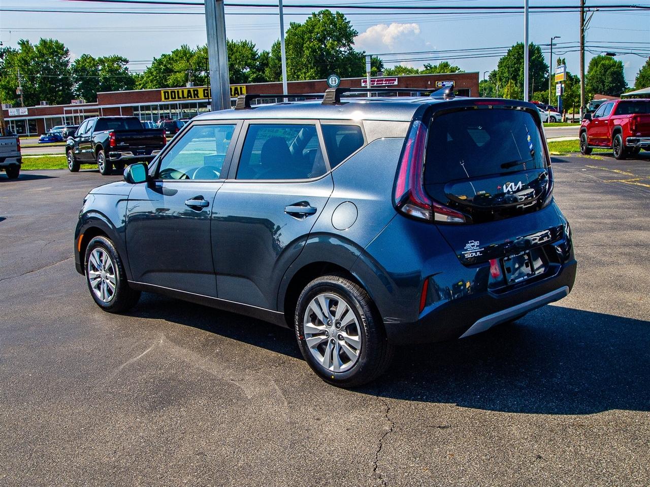 Kia Soul LX FWD 2025