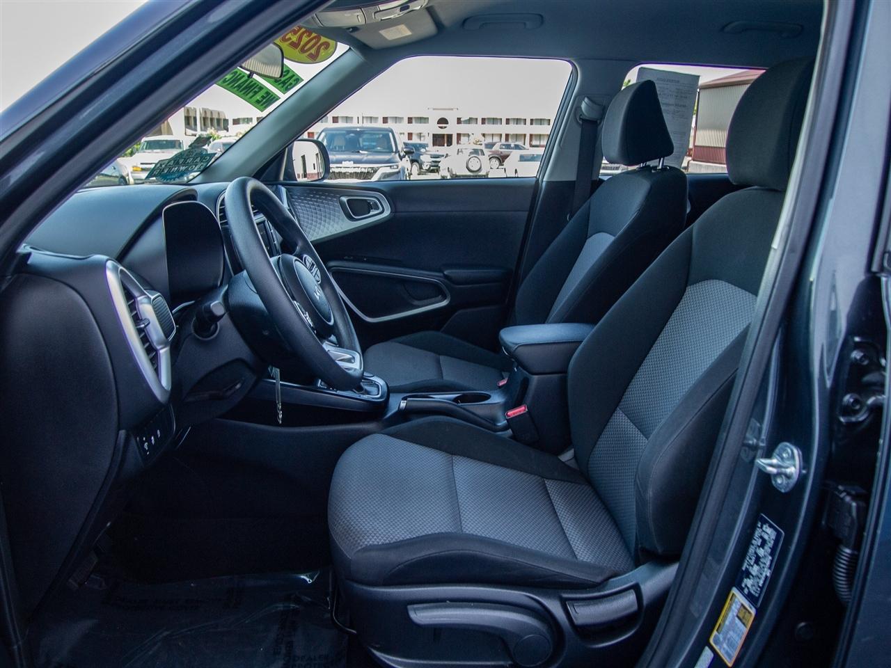 Kia Soul LX FWD 2025