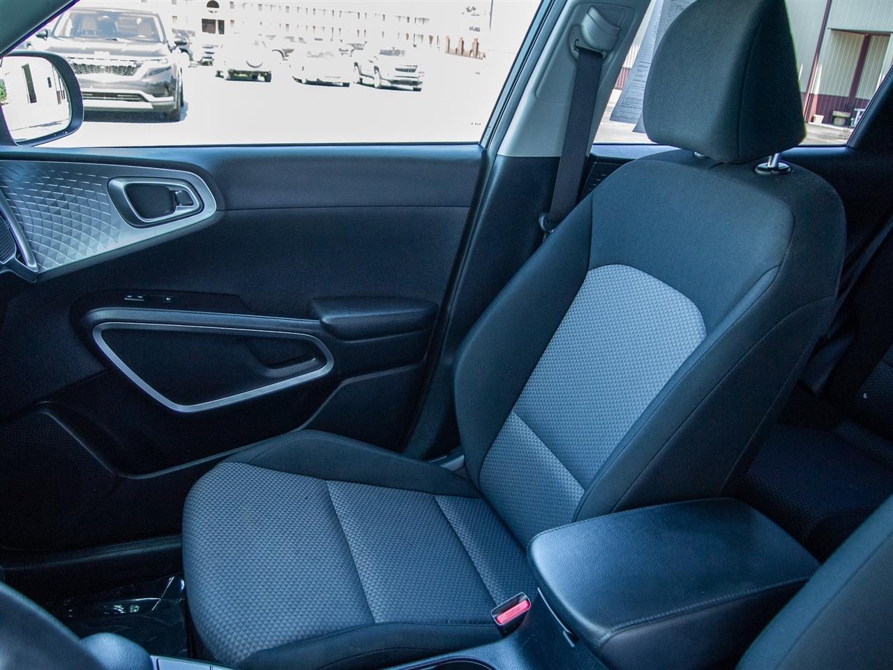Kia Soul LX FWD 2025