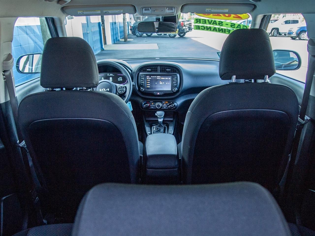 Kia Soul LX FWD 2025