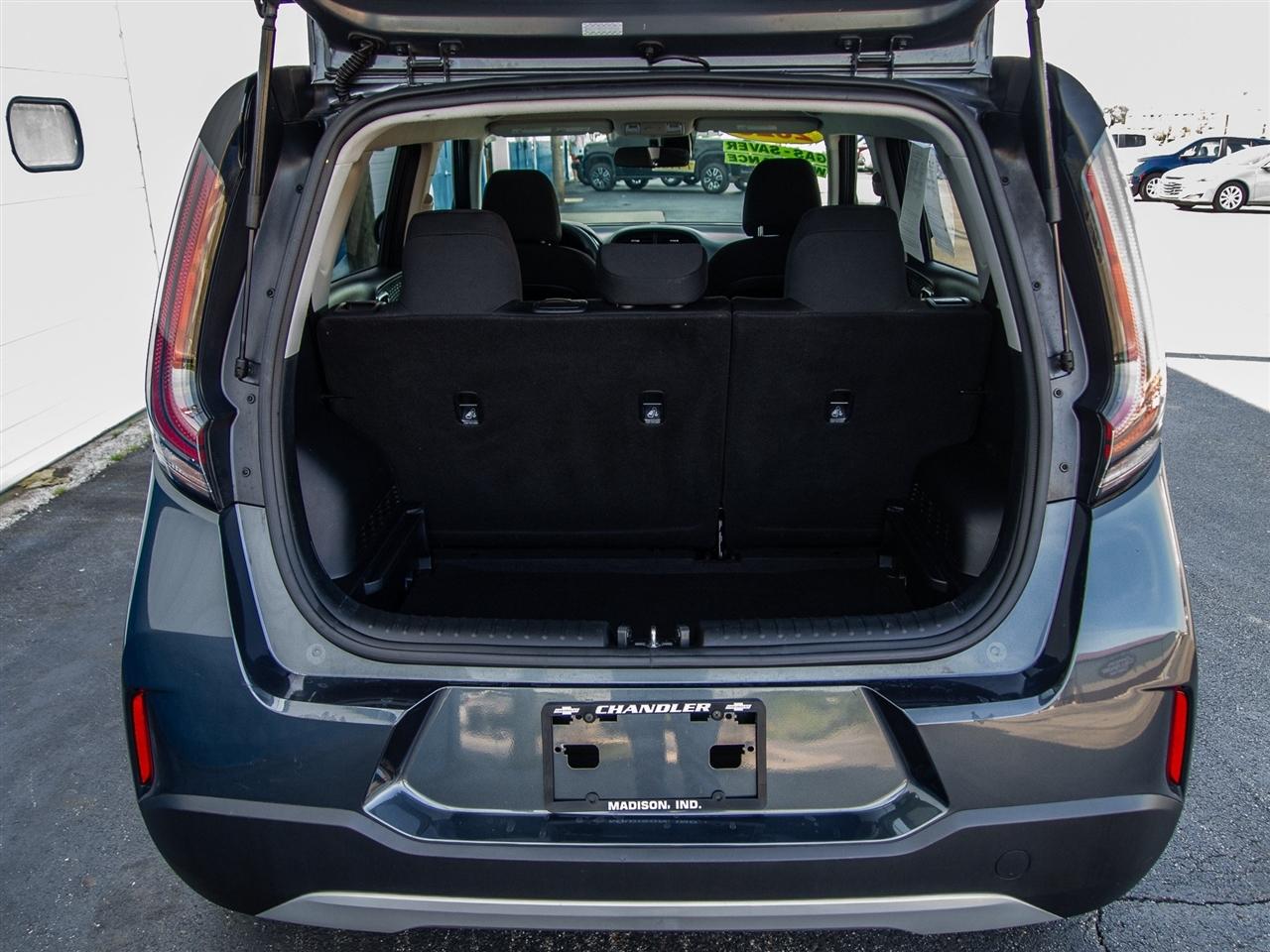 Kia Soul LX FWD 2025