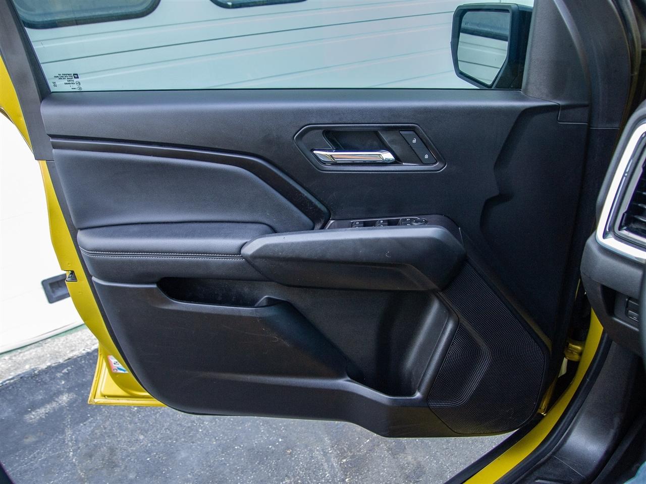 GMC Canyon 4WD Crew Cab Elevation 2023