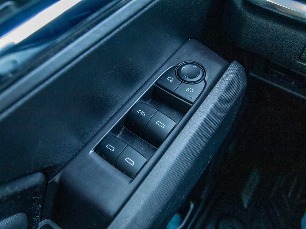 GMC Canyon 4WD Crew Cab Elevation 2023