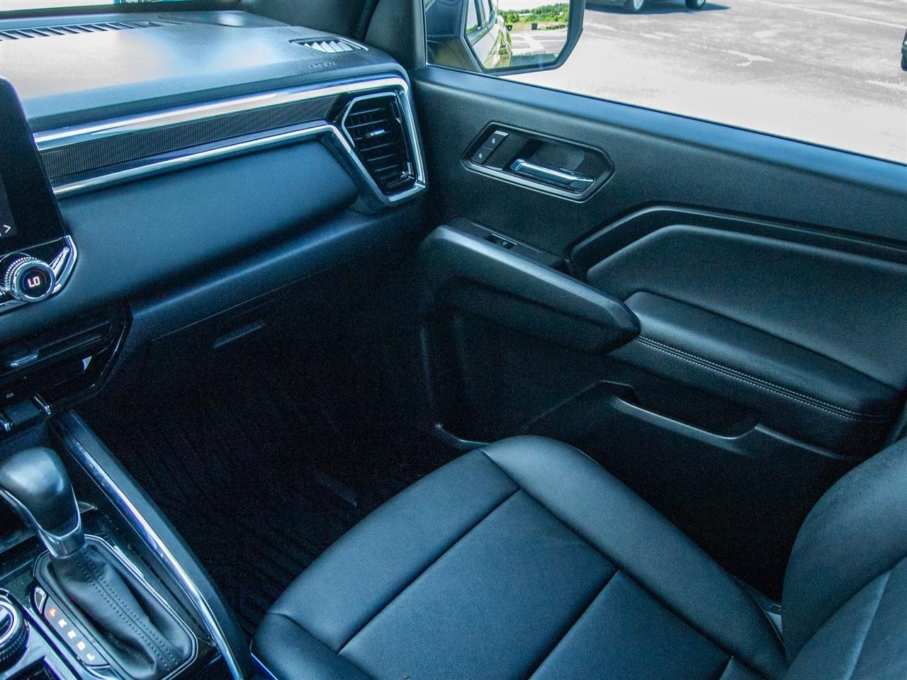 GMC Canyon 4WD Crew Cab Elevation 2023