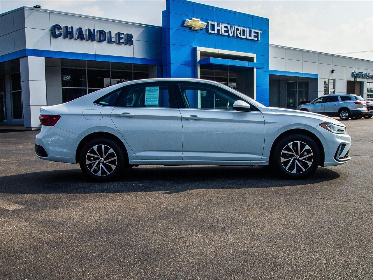 Volkswagen Jetta S Auto 2025