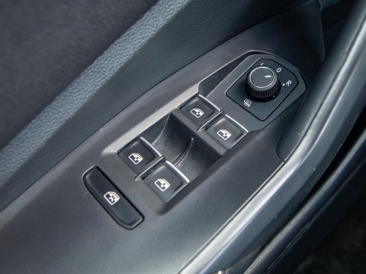 Volkswagen Jetta S Auto 2025