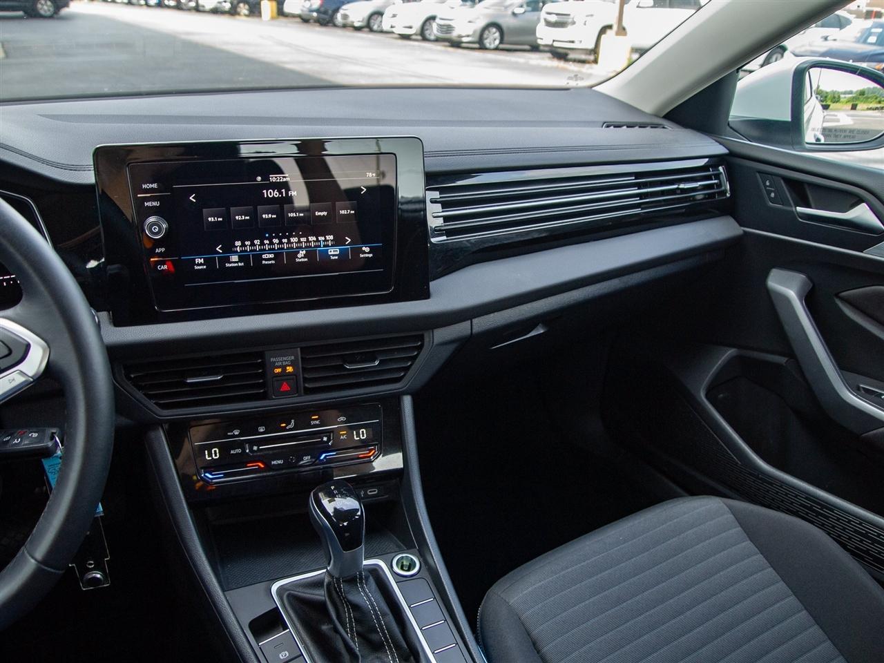 Volkswagen Jetta S Auto 2025