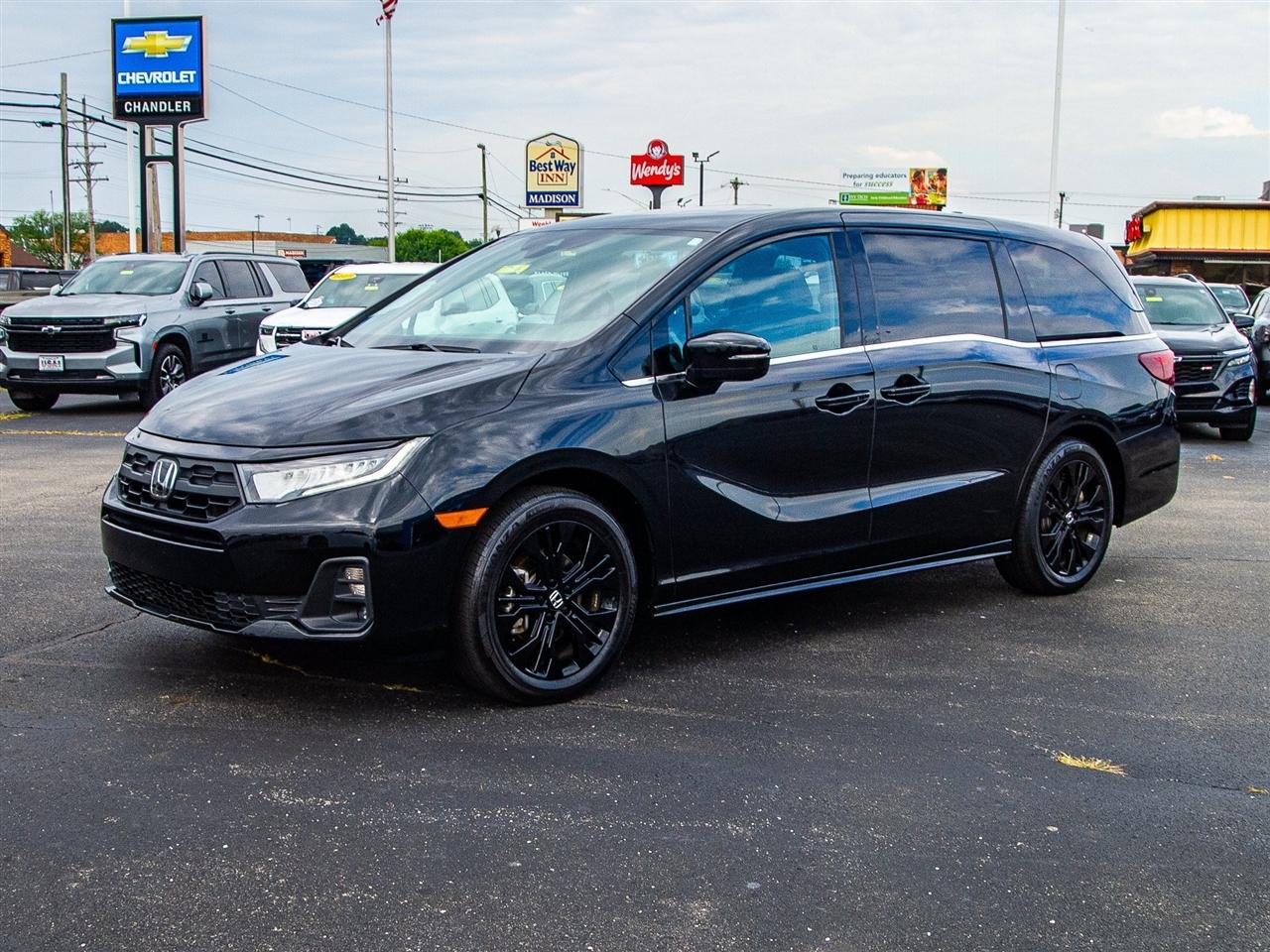 Honda Odyssey Sport-L Auto 2025