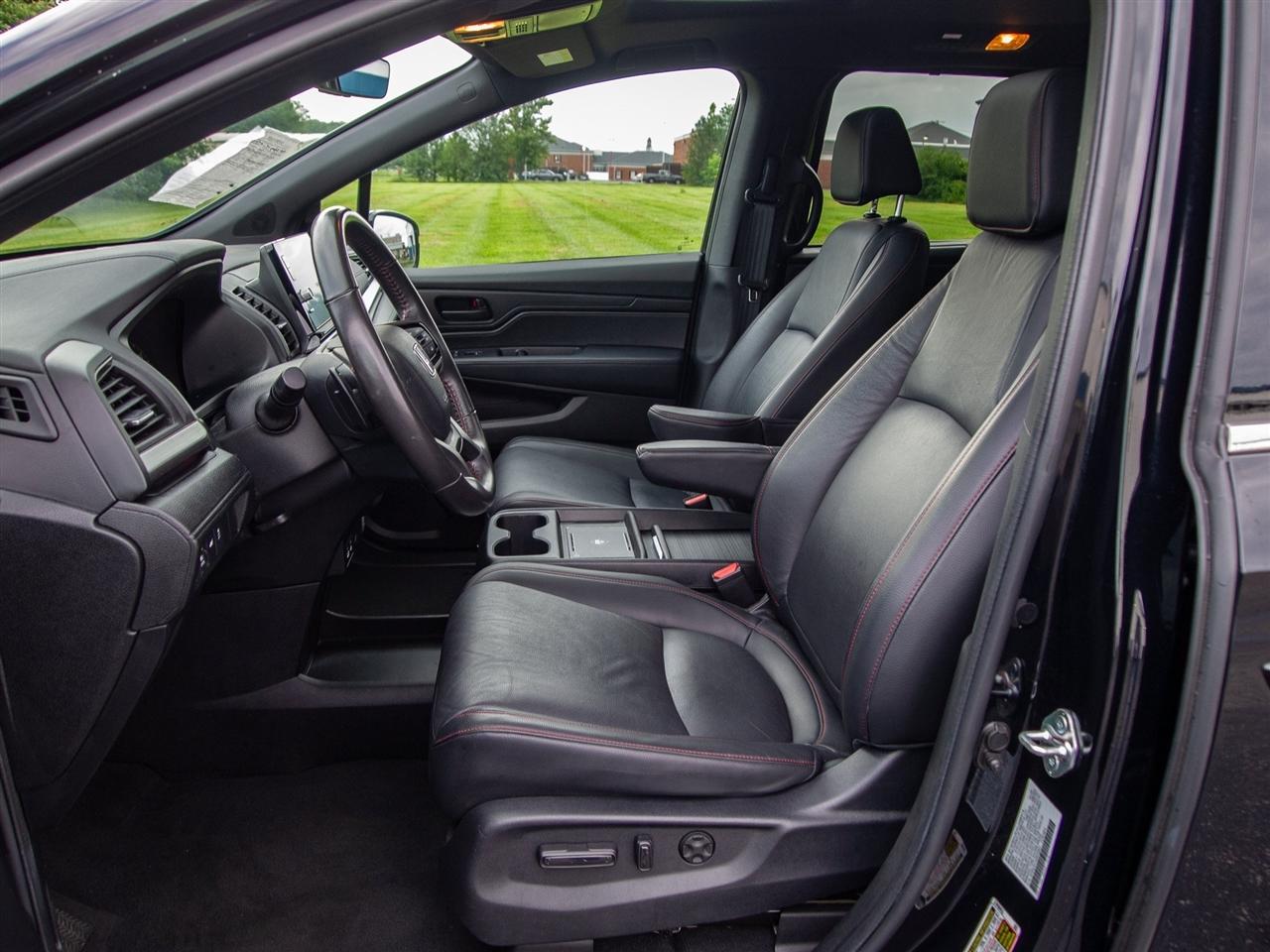 Honda Odyssey Sport-L Auto 2025