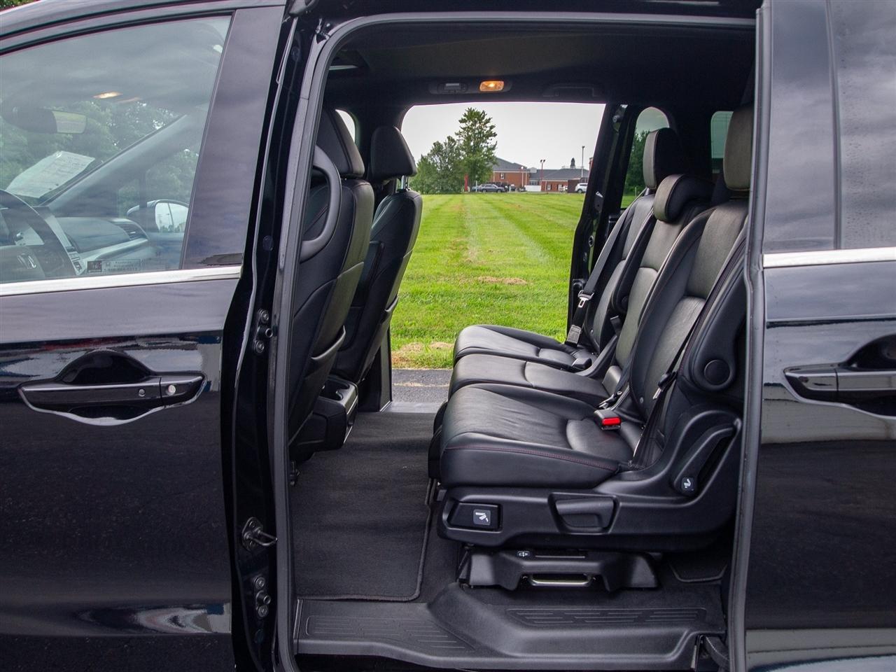 Honda Odyssey Sport-L Auto 2025