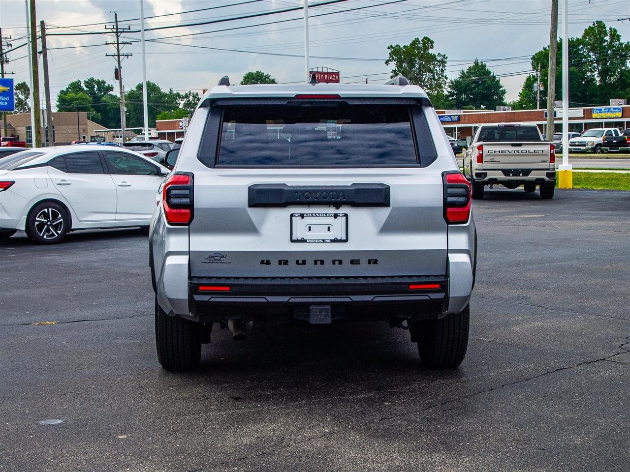 Toyota 4Runner TRD Off Road Premium 4WD (Natl) 2025