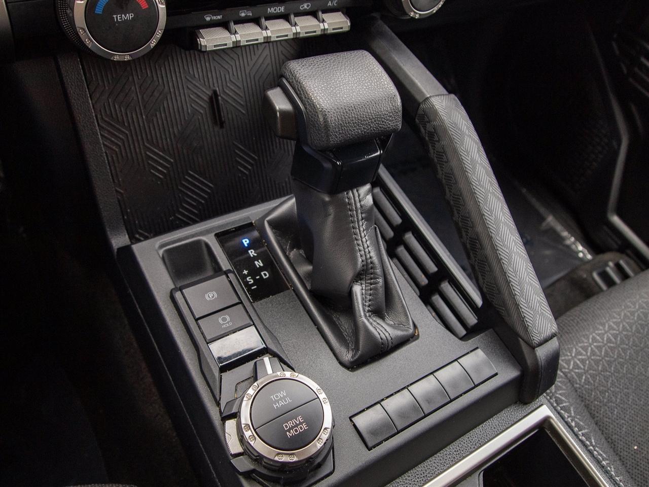 Toyota 4Runner TRD Off Road Premium 4WD (Natl) 2025
