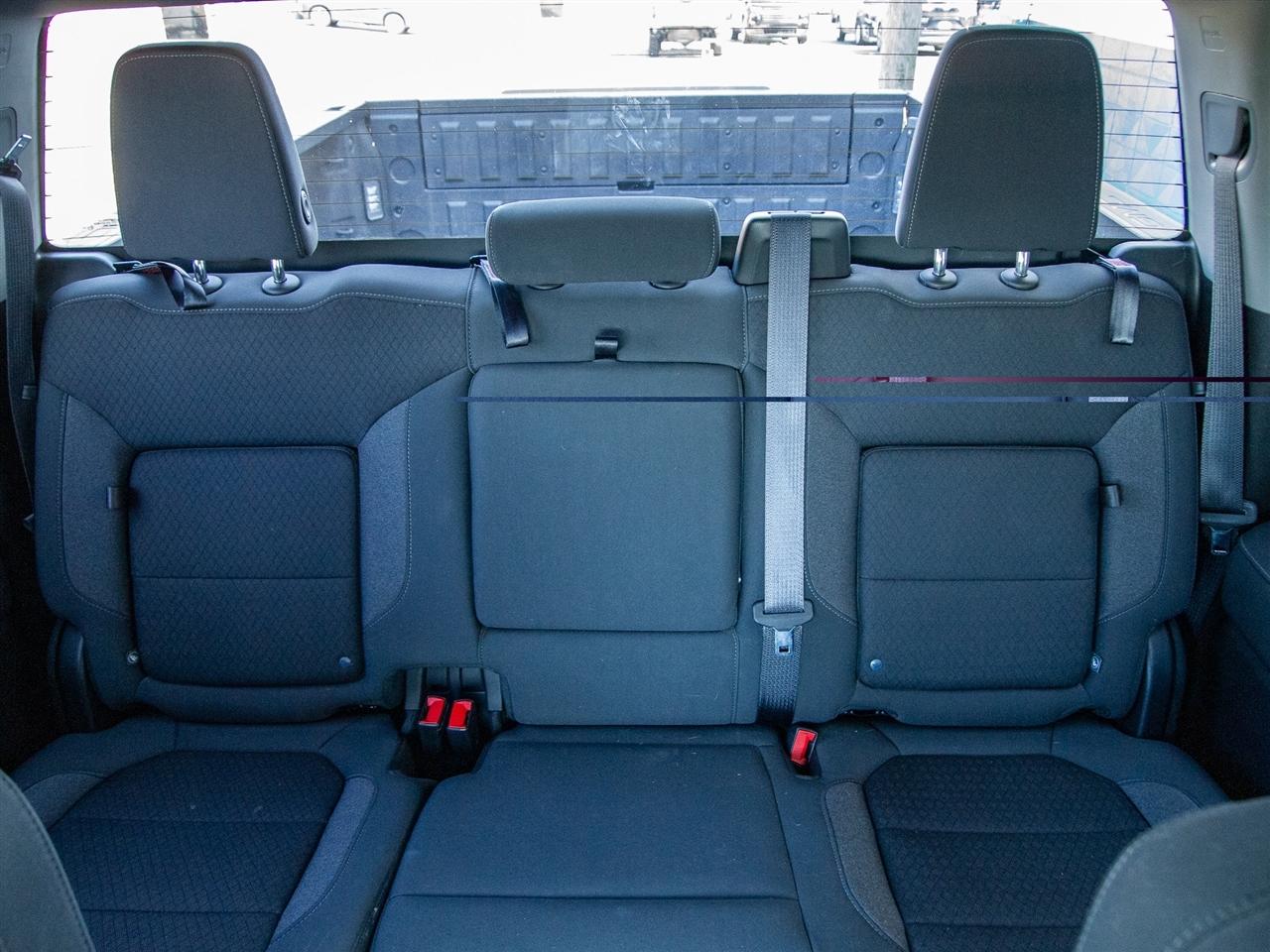 GMC Sierra 1500 4WD Crew Cab 147" Elevation w/3SB 2021