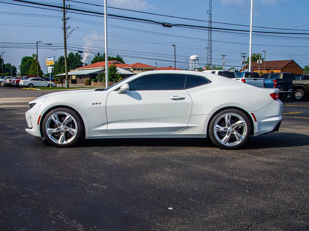 Chevrolet Camaro 2dr Cpe LT1 2022