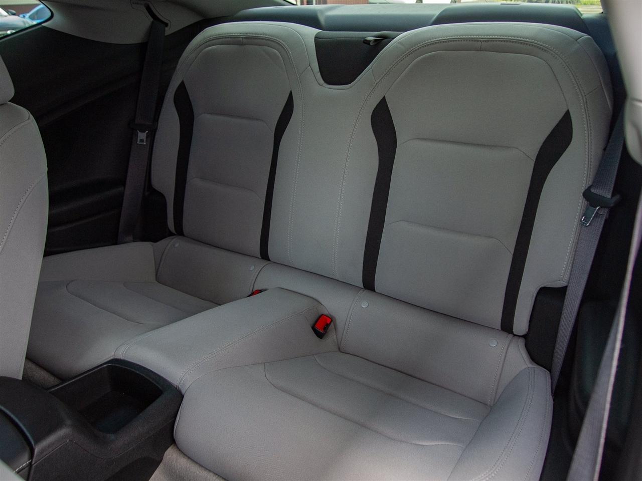 Chevrolet Camaro 2dr Cpe LT1 2022