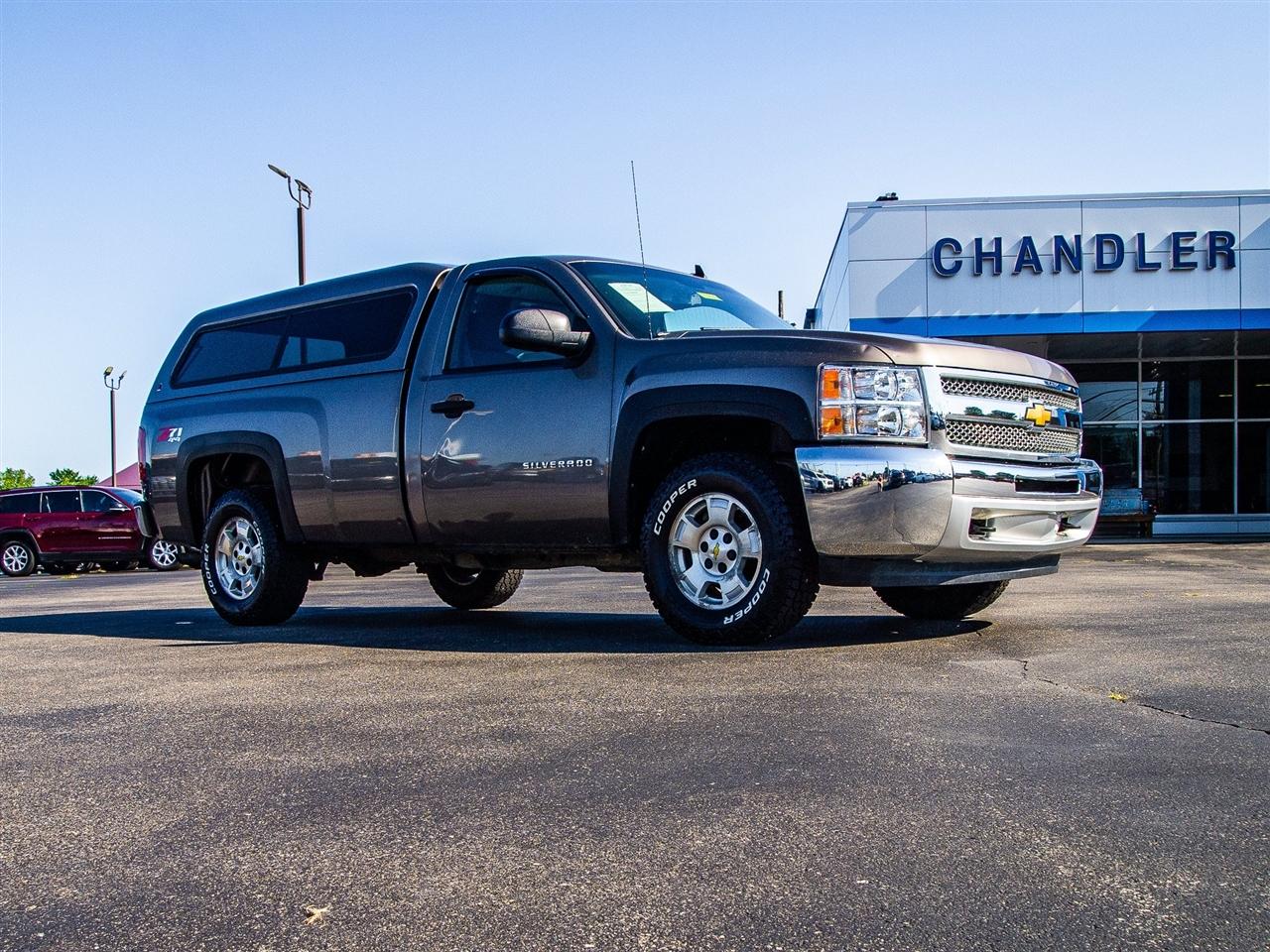 Chevrolet Silverado 1500 4WD Reg Cab 133.0" LT 2012