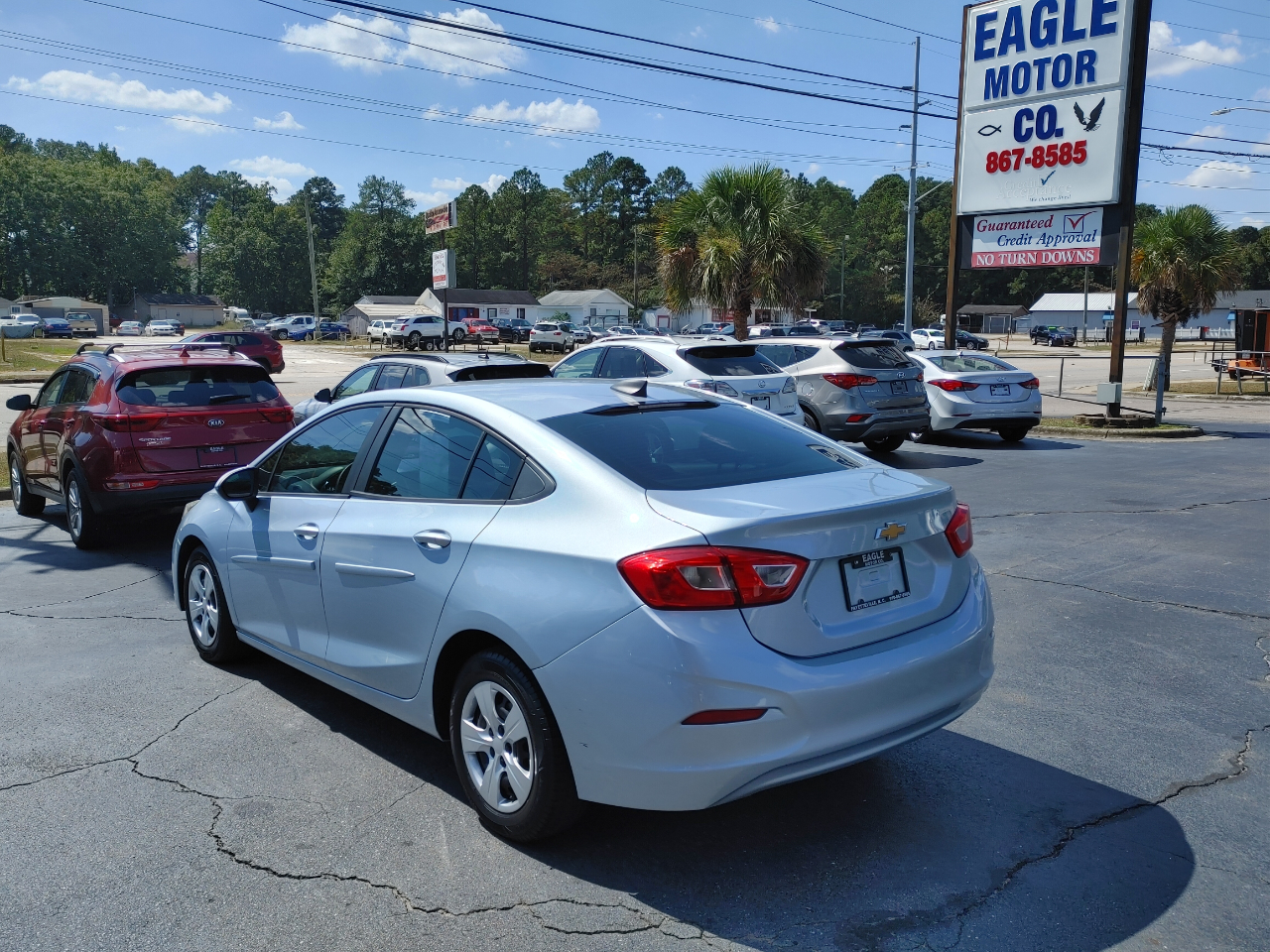 2018 Chevrolet Cruze LS photo 3