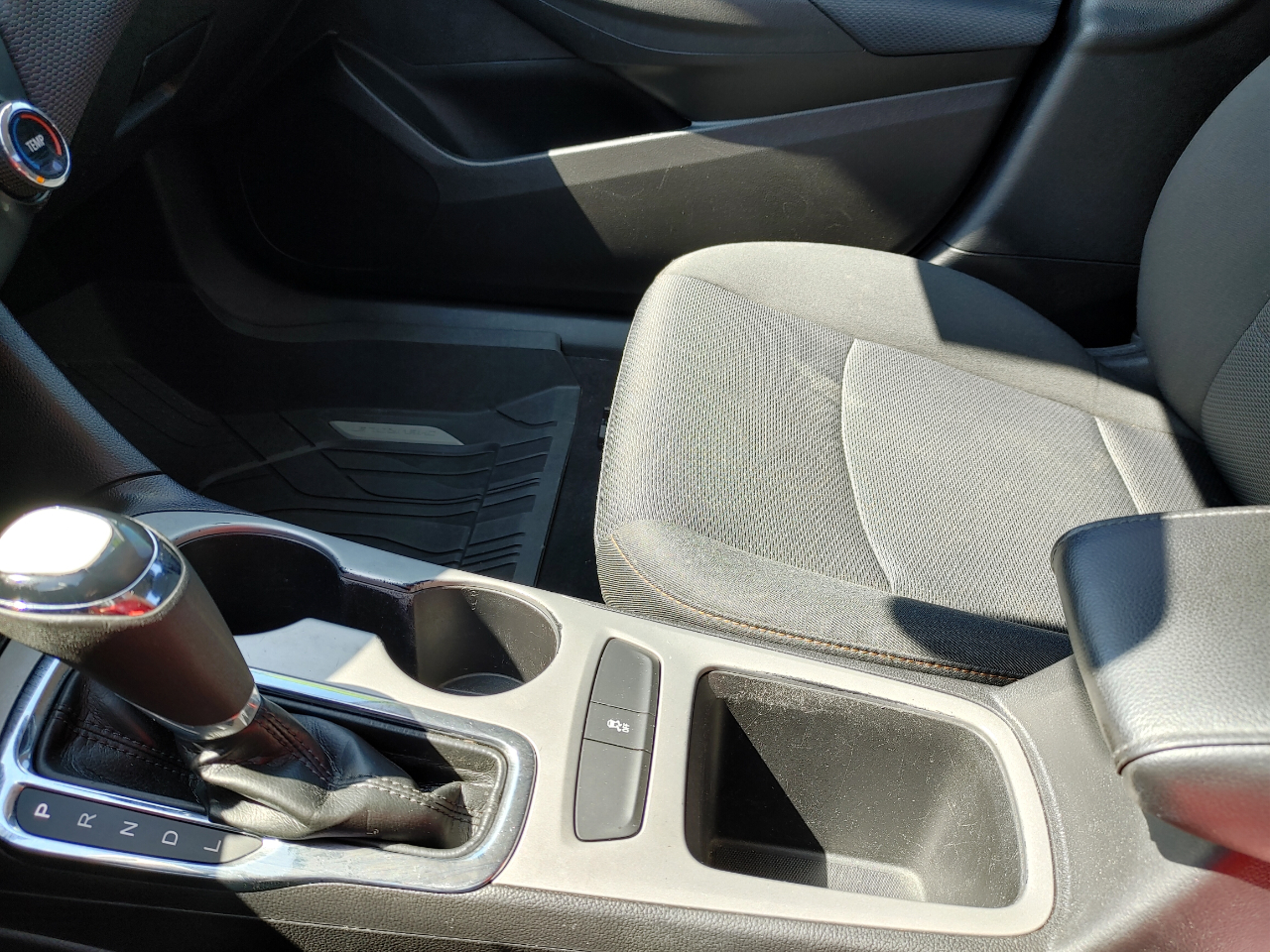 2018 Chevrolet Cruze LS photo 13